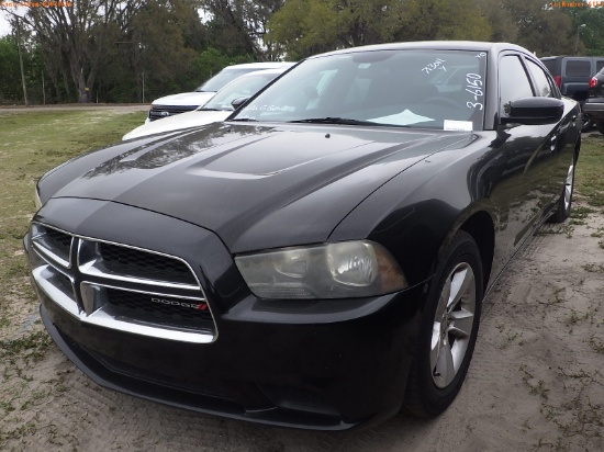 3-06150 (Cars-Sedan 4D)  Seller: Gov-Pinellas County Sheriffs Ofc 2013 DODG CHAR