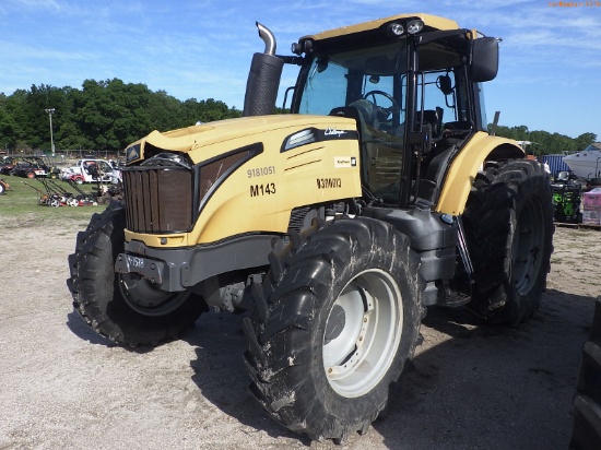 4-01578 (Equip.-Tractor)  Seller:Private/Dealer CHALLENGER MT525E 4WD ENCLOSED C