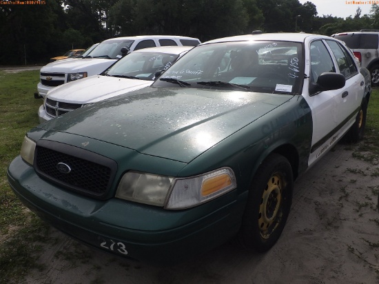 4-06150 (Cars-Sedan 4D)  Seller: Gov-Alachua County Sheriffs Offic 2006 FORD CRO