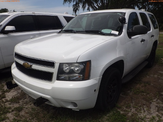 4-06220 (Cars-SUV 4D)  Seller: Gov-Pinellas County Sheriffs Ofc 2013 CHEV TAHOE