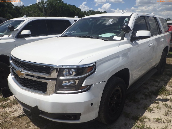 5-06259 (Cars-SUV 4D)  Seller: Gov-Pinellas County Sheriffs Ofc 2015 CHEV TAHOE