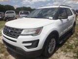 5-06239 (Cars-SUV 4D)  Seller: Gov-Hillsborough County B.O.C.C. 2016 FORD EXPLOR
