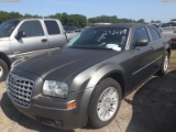 5-05139 (Cars-Sedan 4D)  Seller: Florida State F.D.L.E. 2008 CHRY 300