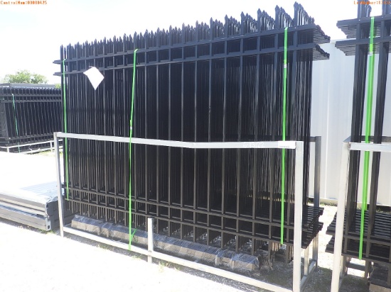6-13122 (Equip.-Materials)  Seller:Private/Dealer (20) 10 BY 7 FOOT METAL FENCE
