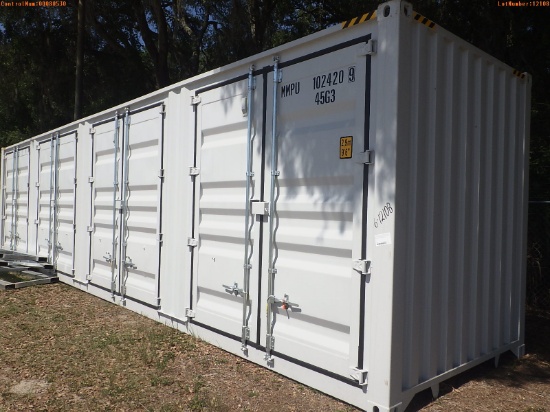 6-12108 (Equip.-Container)  Seller:Private/Dealer 40 FOOT METAL SHIPPING CONTAIN