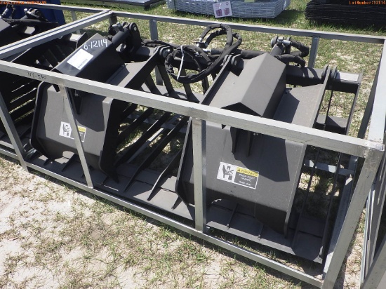6-12114 (Equip.-Implement misc.)  Seller:Private/Dealer GREATBEAR 72 INCH QUICK