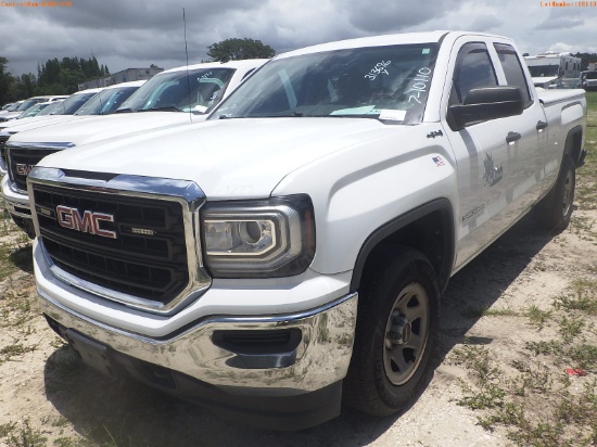 7-10110 (Trucks-Pickup 4D)  Seller: Gov-Manatee County 2017 GMC SIERRA