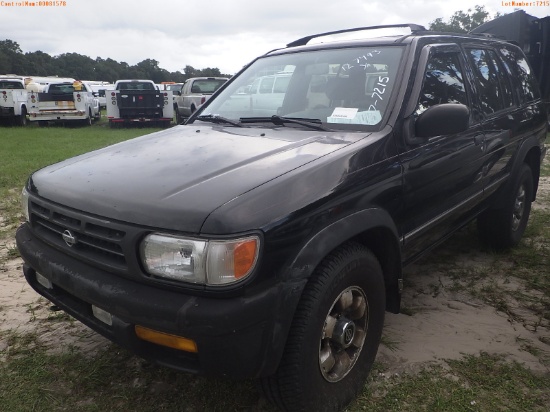 7-07215 (Cars-SUV 4D)  Seller:Private/Dealer 1997 NISS PATHFINDR