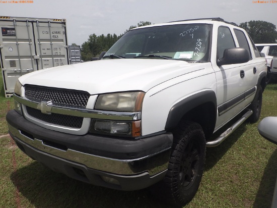 7-07329 (Trucks-Pickup 2D)  Seller:Private/Dealer 2004 CHEV AVALANCHE