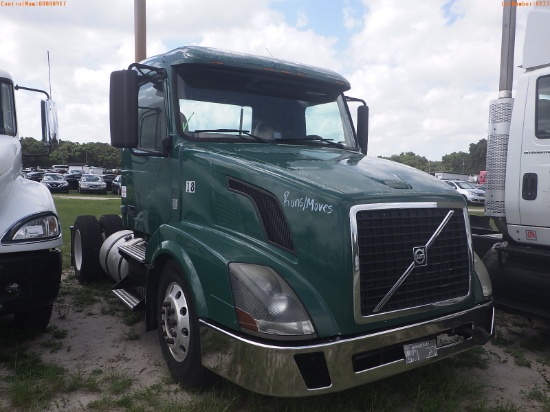 7-08123 (Trucks-Tractor)  Seller:Private/Dealer 2009 VOLV VNL