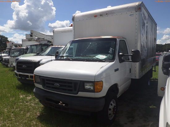 7-08114 (Trucks-Box)  Seller:Private/Dealer 2006 FORD E350