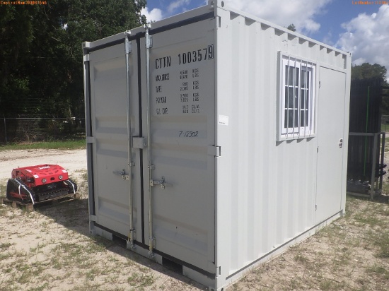 7-12302 (Equip.-Container)  Seller:Private/Dealer 10 FOOT METAL SHIPPING CONTAIN