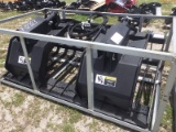 7-12323 (Equip.-Implement misc.)  Seller:Private/Dealer GREATBEAR QUICK CONNECT