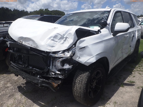 8-05138 (Cars-SUV 4D)  Seller: Gov-Hillsborough County Sheriffs 2023 CHEV TAHOE