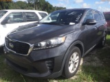 8-06263 (Cars-SUV 4D)  Seller: Gov-City Of St. Petersburg 2019 HYUN SORENTO