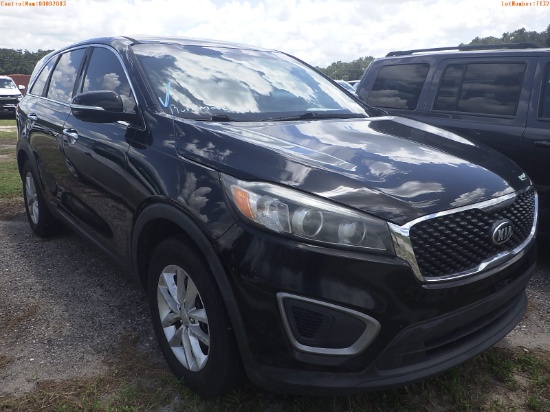 8-07132 (Cars-SUV 4D)  Seller:Private/Dealer 2016 KIA SORRENTO