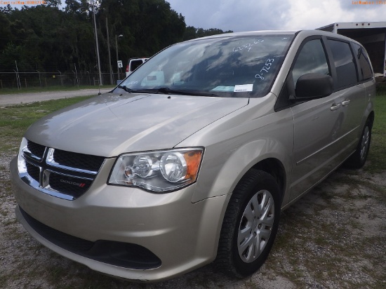 8-07253 (Cars-Van 5D)  Seller:Private/Dealer 2015 CHRY GRCARAVAN