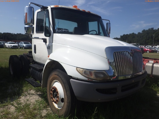 8-08126 (Trucks-Transport)  Seller:Private/Dealer 2006 INTL 4300