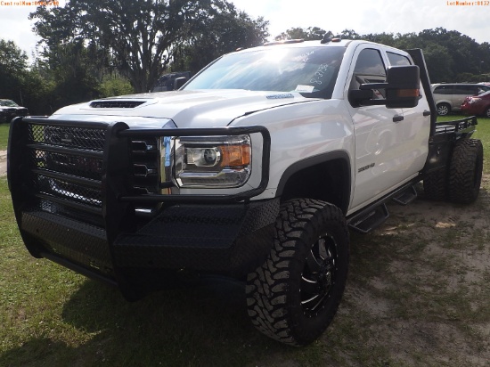 8-08132 (Trucks-Pickup 4D)  Seller:Private/Dealer 2018 GMC 3500