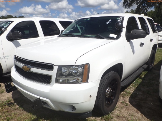 9-06226 (Cars-SUV 4D)  Seller: Gov-Pinellas County Sheriffs Ofc 2013 CHEV TAHOE