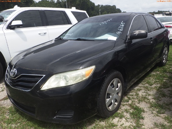 9-06265 (Cars-Sedan 4D)  Seller: Florida State F.D.L.E. 2011 TOYT CAMRY