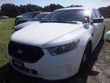 10-06129 (Cars-Sedan 4D)  Seller: Gov-City Of St. Petersburg 2015 FORD TAURUS