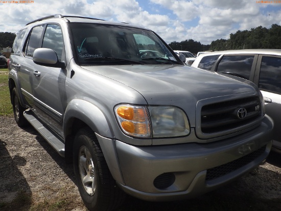 10-07128 (Cars-SUV 4D)  Seller:Private/Dealer 2001 TOYT SEQUOIA
