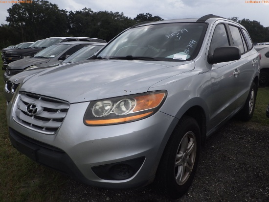 10-07144 (Cars-SUV 4D)  Seller:Private/Dealer 2010 HYUN SANTAFE