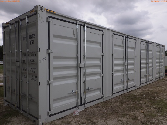 10-12210 (Equip.-Container)  Seller:Private/Dealer 40 FOOT METAL SHIPPING CONTAI