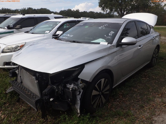 11-05111 (Cars-Sedan 4D)  Seller: Gov-Hillsborough County Sheriffs 2022 NISS ALT