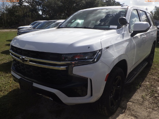 11-06153 (Cars-SUV 4D)  Seller: Gov-Hillsborough County Sheriffs 2021 CHEV TAHOE