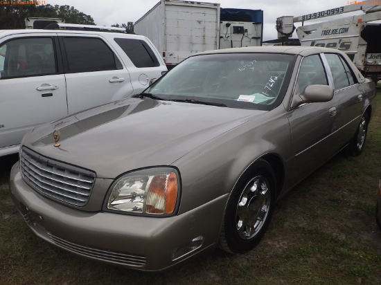 11-07242 (Cars-Sedan 4D)  Seller:Private/Dealer 2001 CADI DEVILLE