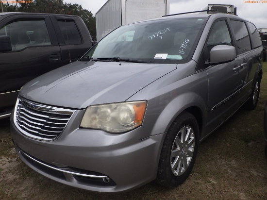 11-07248 (Cars-Van 4D)  Seller:Private/Dealer 2014 CHRY TOWN&COUN