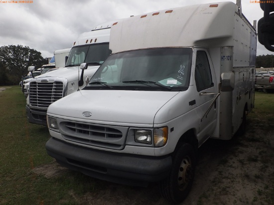 11-08115 (Trucks-Utility 2D)  Seller:Private/Dealer 2002 FORD E350
