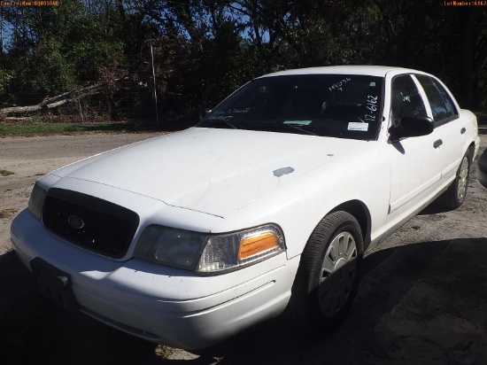 12-06162 (Cars-Sedan 4D)  Seller: Gov-Alachua County Sheriffs Offic 2011 FORD CR