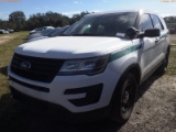 12-06125 (Cars-SUV 4D)  Seller: Gov-Sumter County Sheriffs Office 2016 FORD EXPL