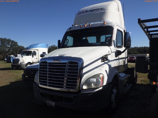 12-08115 (Trucks-Tractor)  Seller:Private/Dealer 2011 FRHT CASCADIA