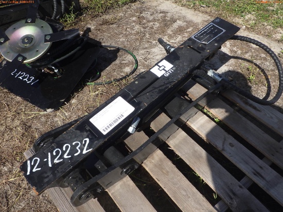 12-12232 (Equip.-Implement misc.)  Seller:Private/Dealer GIYI EXCAVATOR THUMB CL