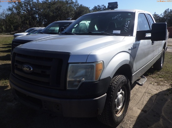 1-06152 (Trucks-Pickup 2D)  Seller: Florida State F.W.C. 2012 FORD F150