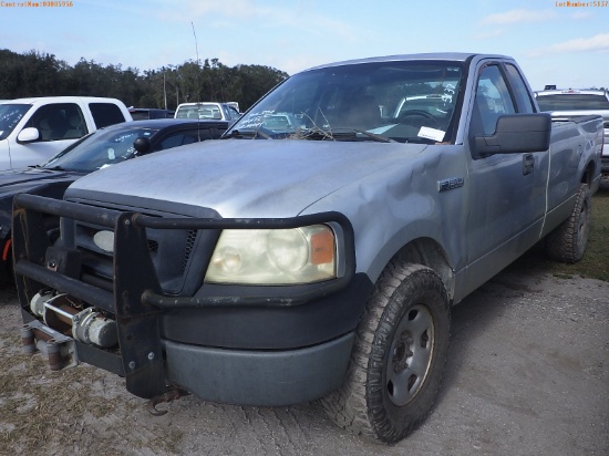 1-05137 (Trucks-Pickup 2D)  Seller: Florida State F.W.C. 2006 FORD F150