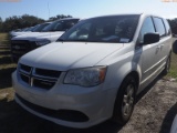 1-06119 (Cars-Van 4D)  Seller: Gov-Hillsborough County B.O.C.C. 2011 DODG GRANDC