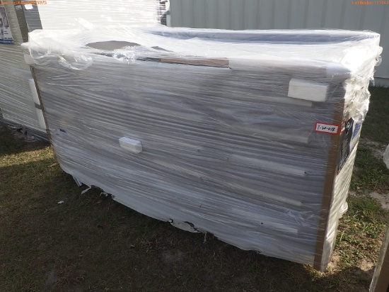 1-13143 (Equip.-Specialized)  Seller:Private/Dealer 7 FOOT 20 DRAWER METAL WORK