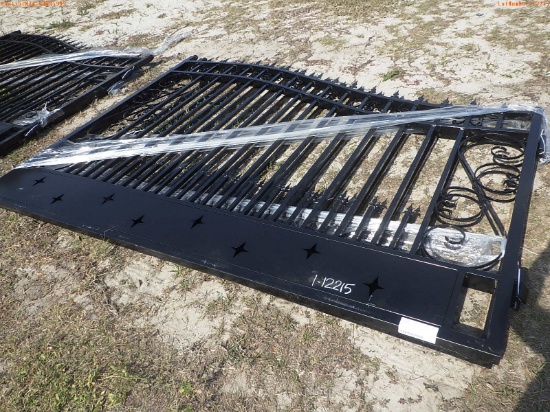 1-12215 (Equip.-Materials)  Seller:Private/Dealer GREATBEAR 20 FOOT BI PARTING M