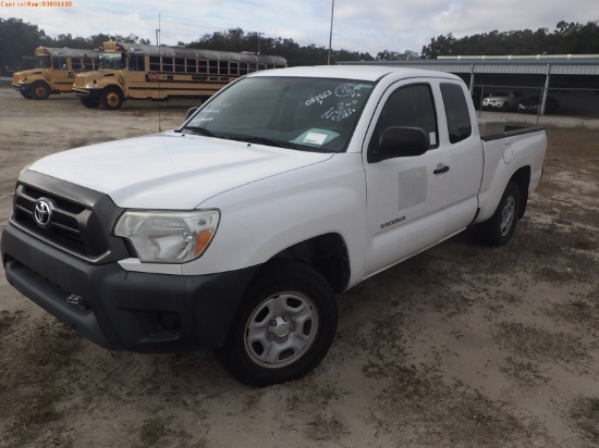 2-05134 (Trucks-Pickup 2D)  Seller: Gov-Pinellas County BOCC 2015 TOYO TACOMA