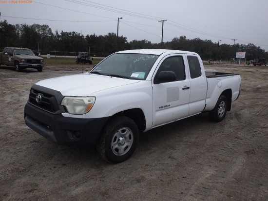 2-06151 (Trucks-Pickup 2D)  Seller: Gov-Pinellas County BOCC 2015 TOYO TACOMA