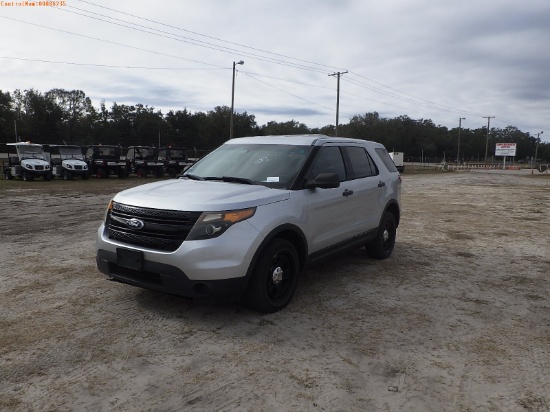 2-06117 (Cars-SUV 4D)  Seller: Florida State F.W.C. 2015 FORD EXPLORER