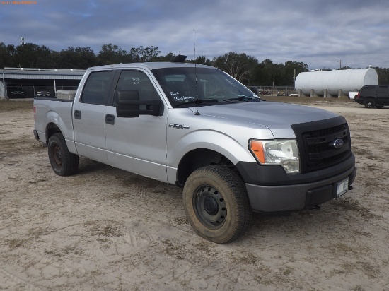 2-06115 (Trucks-Pickup 4D)  Seller: Florida State F.W.C. 2013 FORD F150