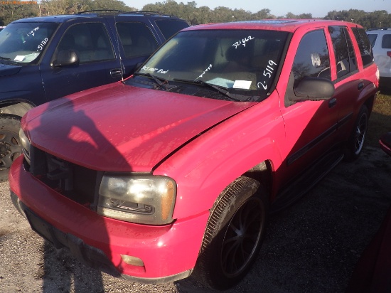 2-05119 (Cars-SUV 4D)  Seller:Private/Dealer 2002 CHEV TRAILBLAZ