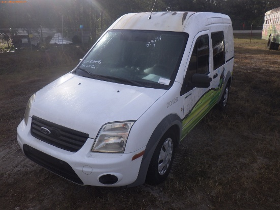 2-05117 (Cars-Van 4D)  Seller: Gov-City of Palmetto 2012 FORD TRANSIT