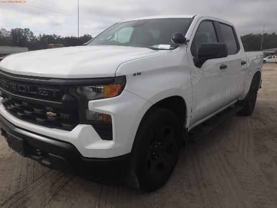 2-06223 (Trucks-Pickup 4D)  Seller: Gov-Hillsborough County Sheriffs 2023 CHEV S